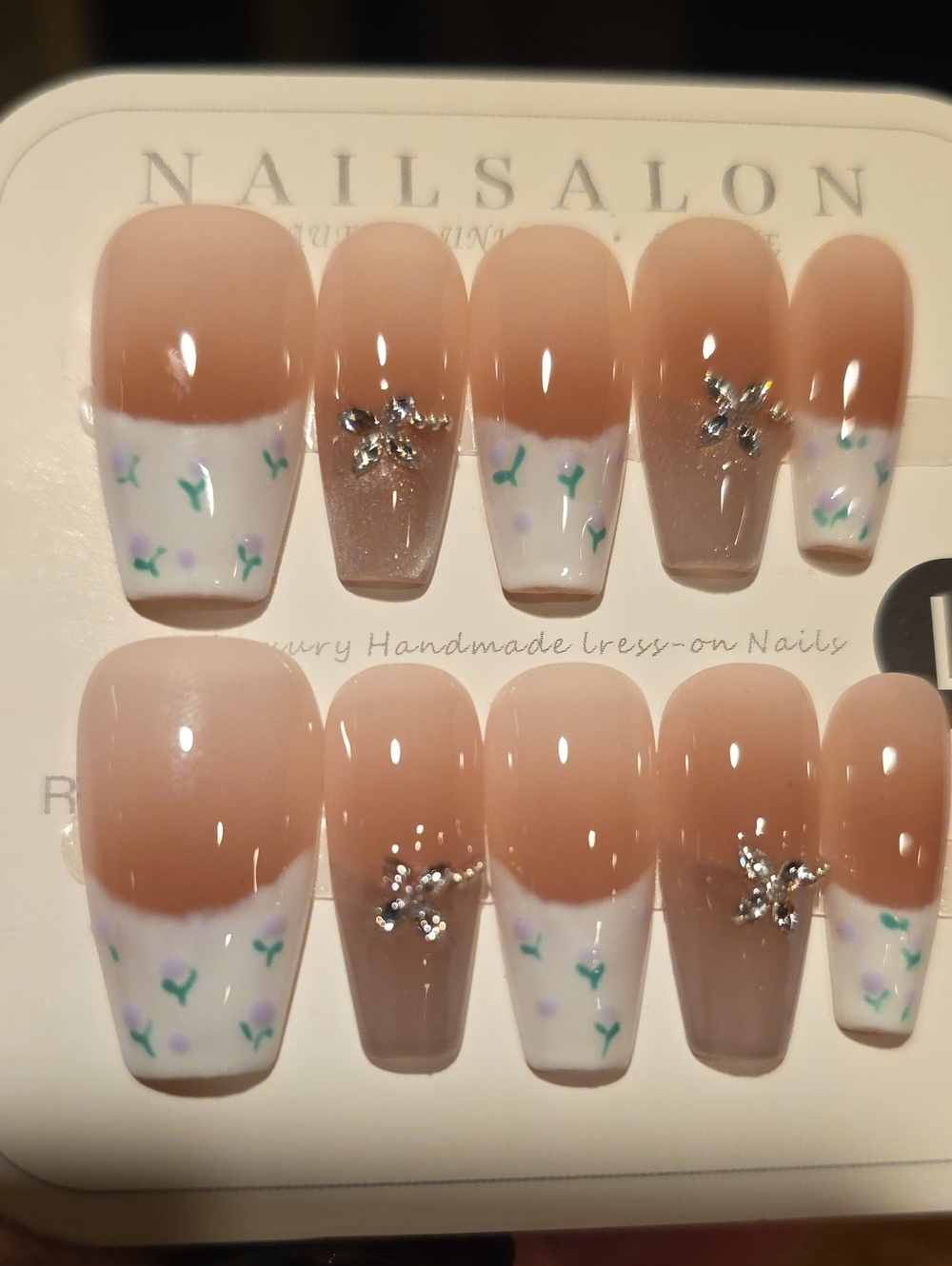 Handmade Nude Pink Floral Press-On Nail Set with Rhinestone Accent Size Large